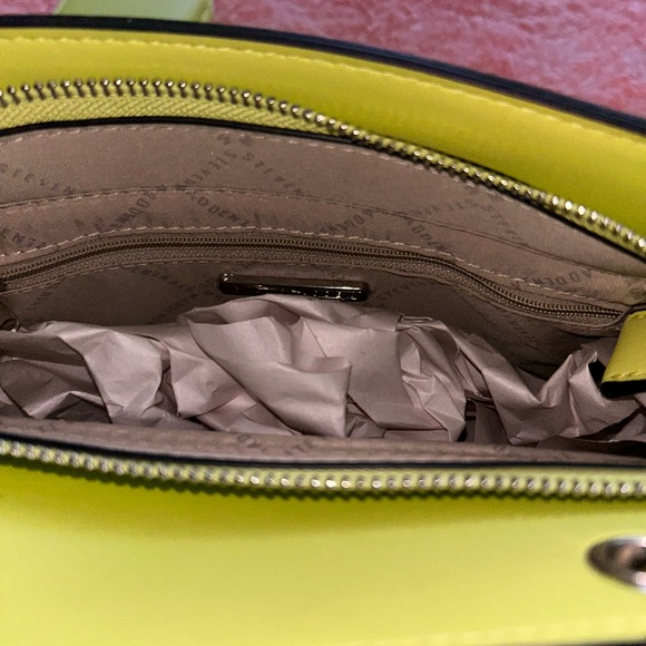 Steve Madden Bevelyn lemon (NWT) - Picture 6 of 6